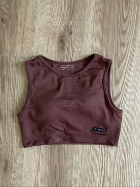 PrettyLittleThing Maroon Ribbed High-Neck Crop Top